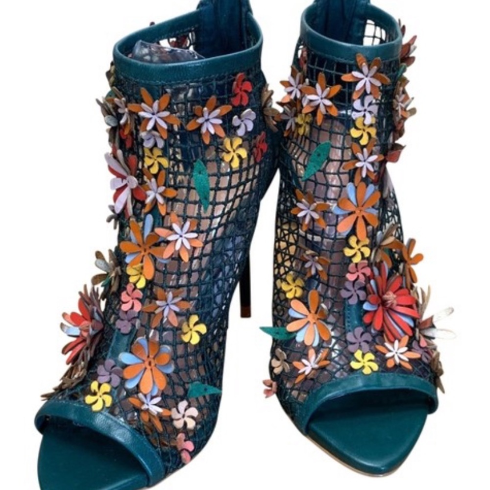 NWOT Zara Green Mesh Floral Bootie - Picture 2 of 5
